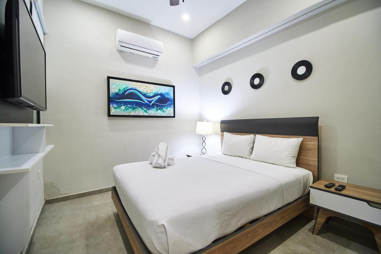 Torre 42 Playa Del Carmen By Lockey Aparthotel Екстериор снимка