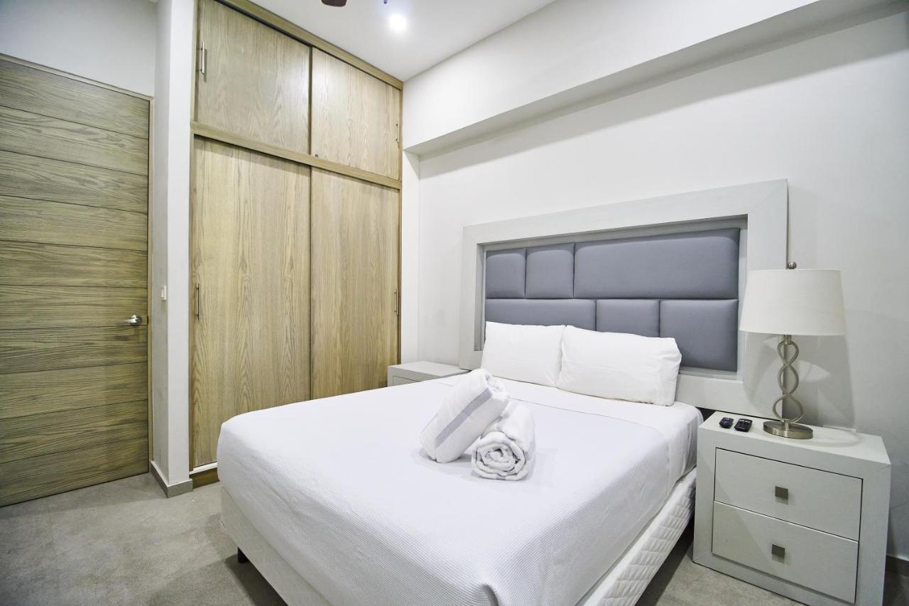 Torre 42 Playa Del Carmen By Lockey Aparthotel Екстериор снимка